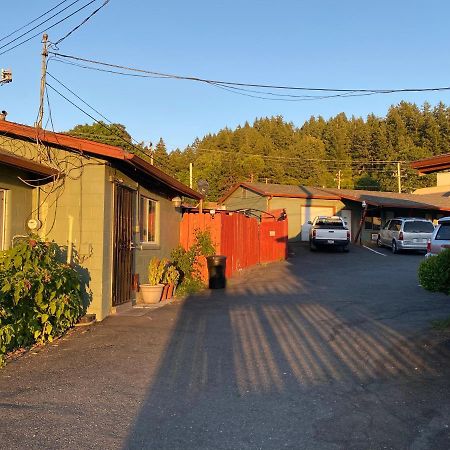 Johnston'S Motel Garberville Bagian luar foto
